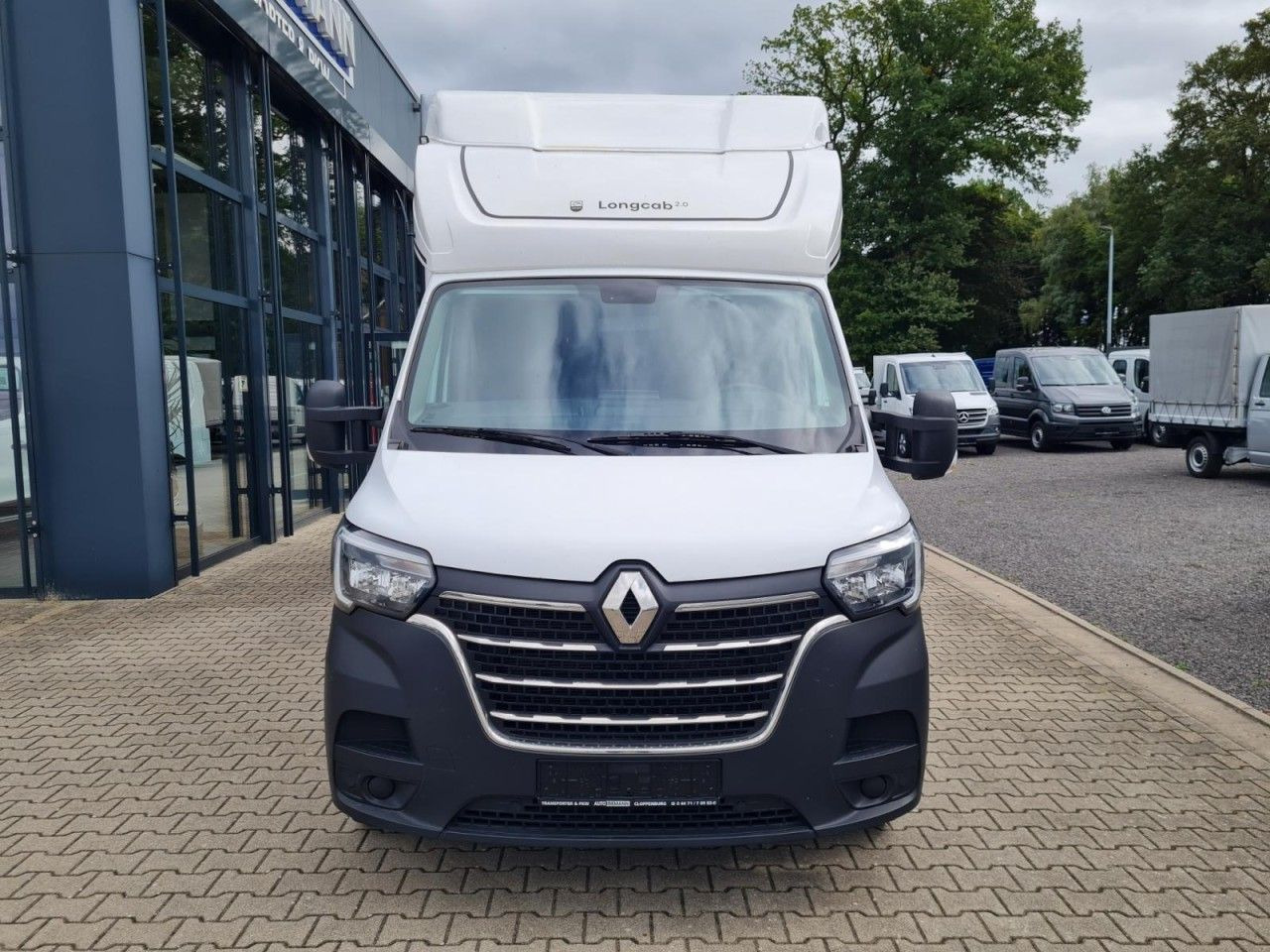 Renault Master 3,5t Pritsche Plane Schlafkab. dCi 165 KL - Тентованный фургон: фото 2 Renault Master 3,5t Pritsche Plane Schlafkab. dCi 165 KL - Тентованный фургон: фото 2