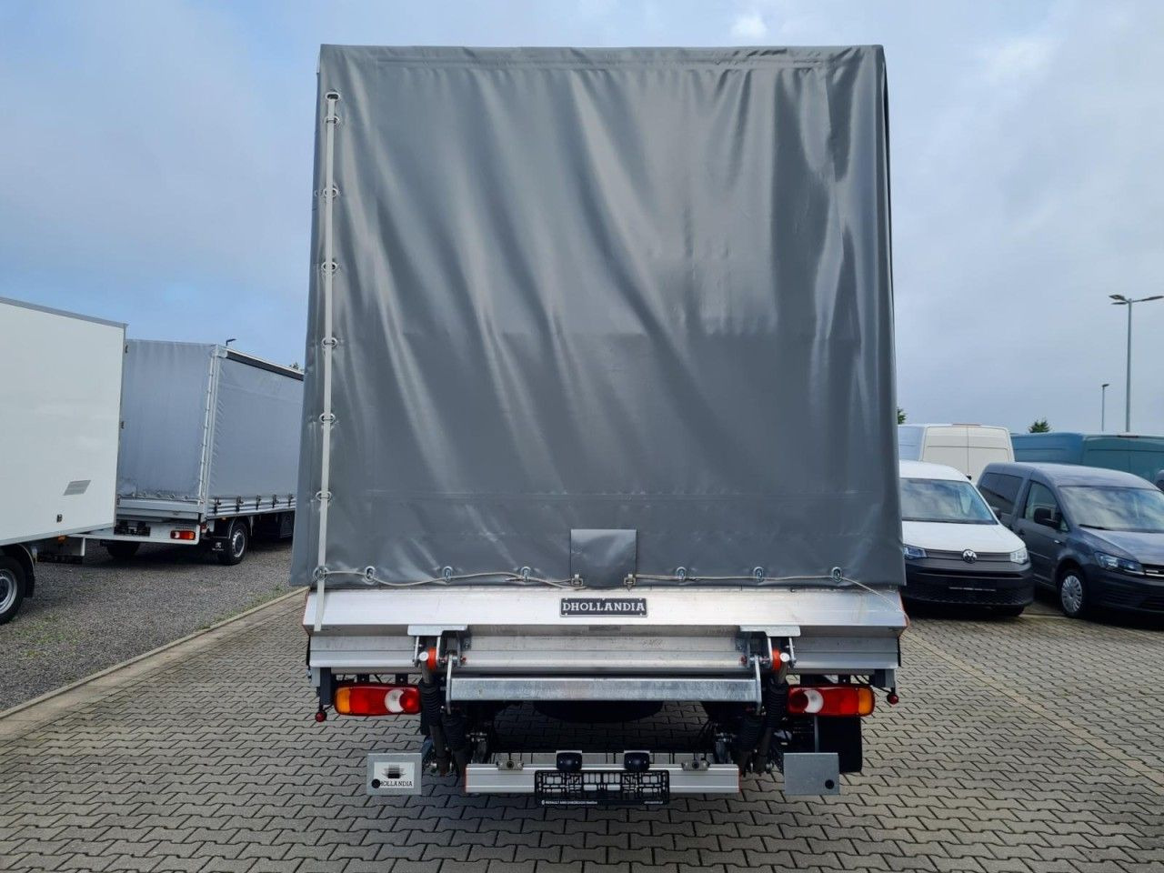 Renault Master Pritsche 2x Schiebe Plane Schlafkab LBW - Тентованный фургон: фото 4 Renault Master Pritsche 2x Schiebe Plane Schlafkab LBW - Тентованный фургон: фото 4