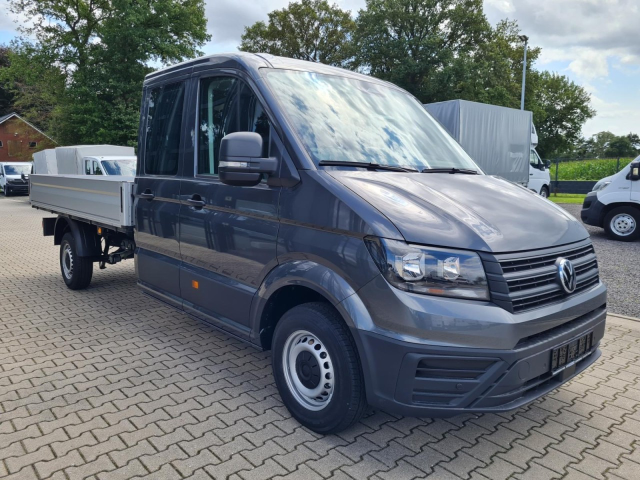 Volkswagen Crafter 35 DOKA 7-Sitze Maxi L4 KLIMA TEMPOMAT - Малотоннажный бортовой грузовик, Грузопассажирский фургон: фото 3 Volkswagen Crafter 35 DOKA 7-Sitze Maxi L4 KLIMA TEMPOMAT - Малотоннажный бортовой грузовик, Грузопассажирский фургон: фото 3