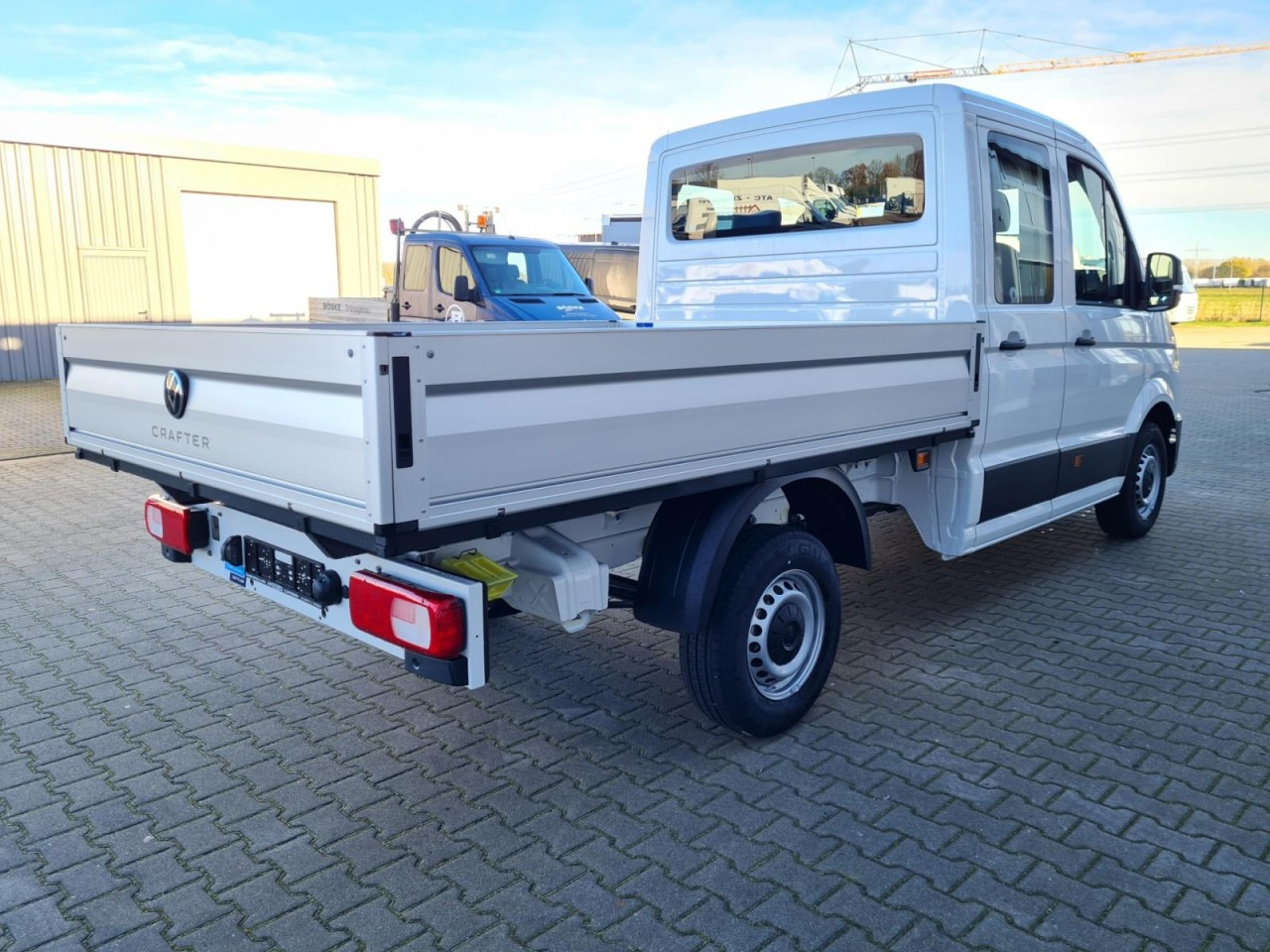 Volkswagen Crafter 35 Doka TDI MR LED KLIMA - Малотоннажный бортовой грузовик, Грузопассажирский фургон: фото 5 Volkswagen Crafter 35 Doka TDI MR LED KLIMA - Малотоннажный бортовой грузовик, Грузопассажирский фургон: фото 5