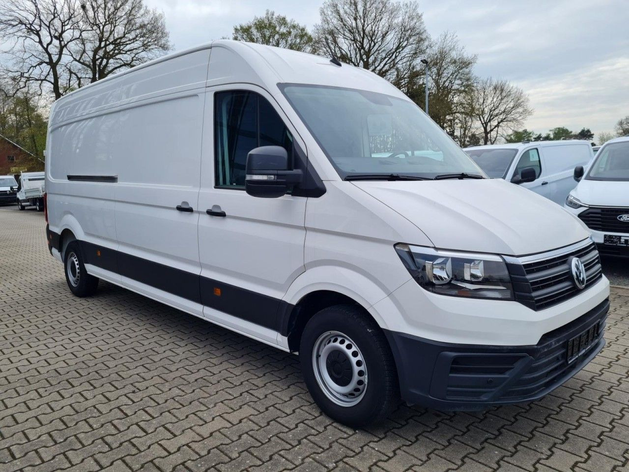 Volkswagen Crafter 35 Kasten lang L4H2 KLIMA NAVI_APP HOLZB - Цельнометаллический фургон: фото 3 Volkswagen Crafter 35 Kasten lang L4H2 KLIMA NAVI_APP HOLZB - Цельнометаллический фургон: фото 3