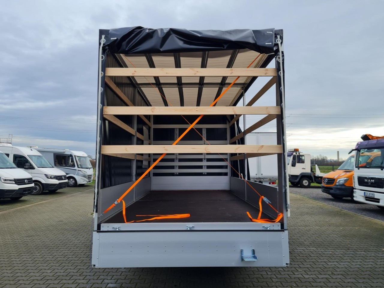 Тентованный фургон Volkswagen Crafter 35 Pritsche TDI Schiebe Plane L4: фото 15