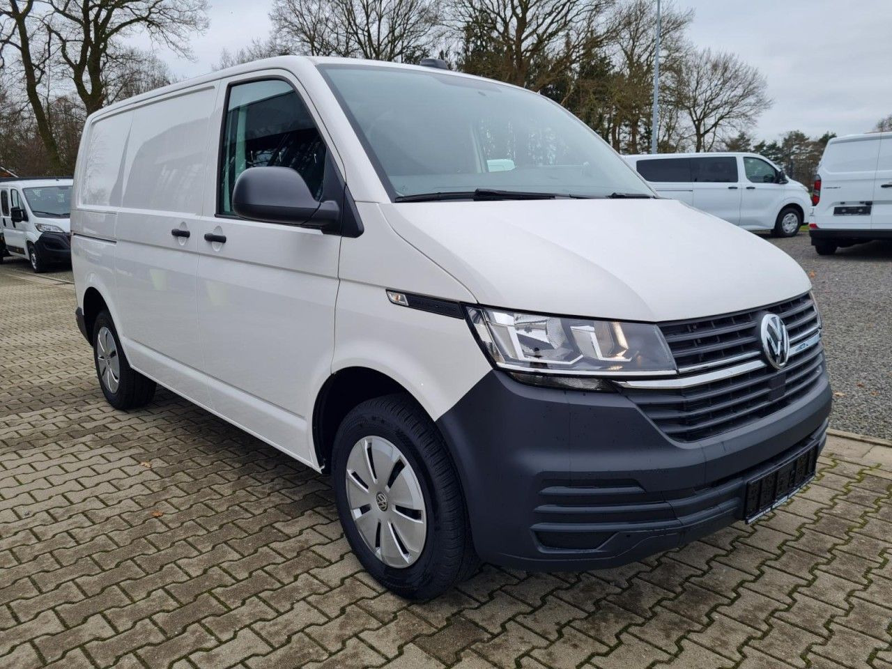 Volkswagen T6.1 Kasten L1 KR Heckklappe KAMERA KLIMA ALLWET - Легковой фургон: фото 4 Volkswagen T6.1 Kasten L1 KR Heckklappe KAMERA KLIMA ALLWET - Легковой фургон: фото 4