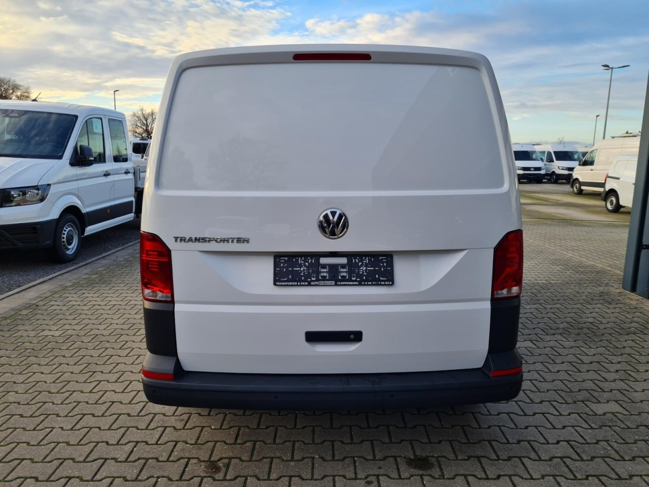 Volkswagen T6.1 Kasten TDI lang L2 DSG KLIMA KAMERA PDC - Легковой фургон: фото 5 Volkswagen T6.1 Kasten TDI lang L2 DSG KLIMA KAMERA PDC - Легковой фургон: фото 5