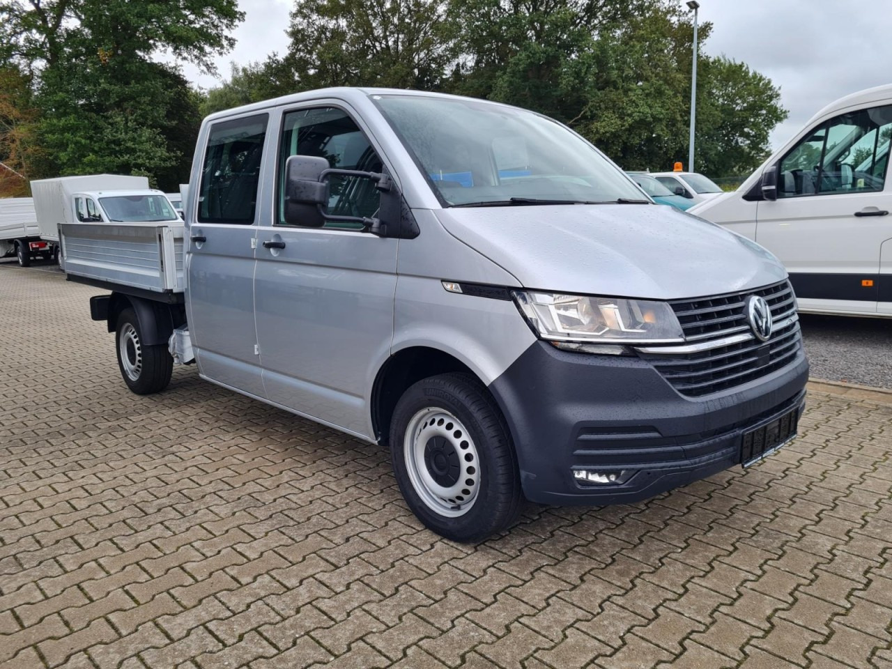 Volkswagen T6.1 Pritsche LR Doka 6-Sitze KLIMA - Малотоннажный бортовой грузовик, Грузопассажирский фургон: фото 3 Volkswagen T6.1 Pritsche LR Doka 6-Sitze KLIMA - Малотоннажный бортовой грузовик, Грузопассажирский фургон: фото 3