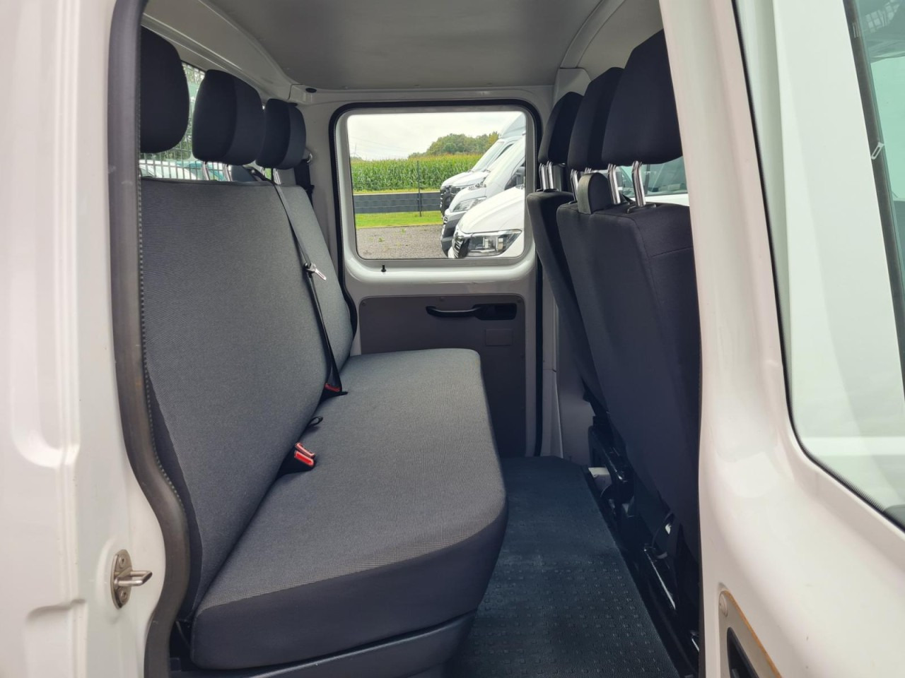 Volkswagen T6 Doka TDI LR AHK Leiterträger Klima STANDHEIZ - Малотоннажный бортовой грузовик: фото 4 Volkswagen T6 Doka TDI LR AHK Leiterträger Klima STANDHEIZ - Малотоннажный бортовой грузовик: фото 4