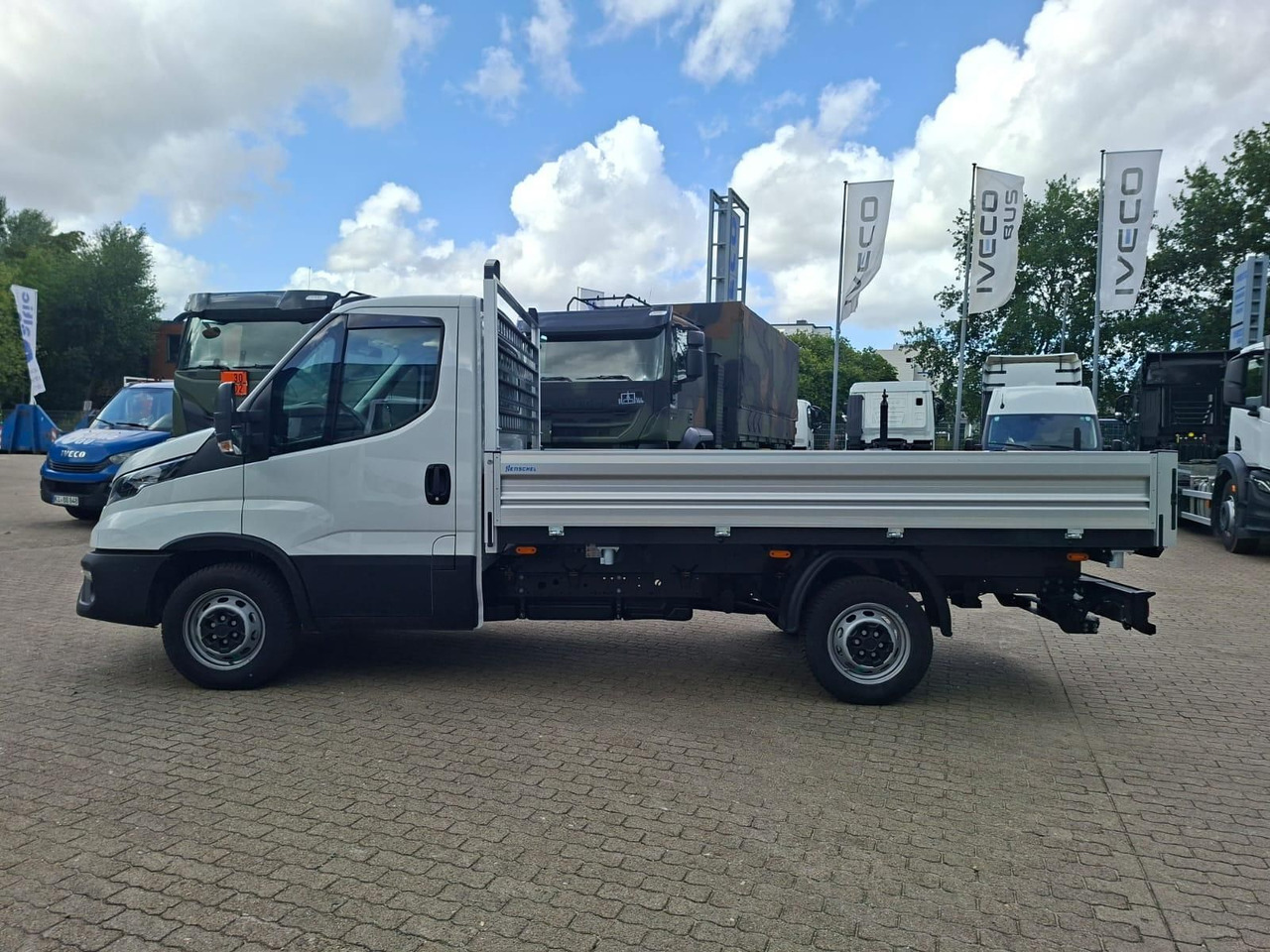 Iveco Daily 35S14A8Y Henschel 3-Seiten Kipper - Малотоннажный бортовой грузовик: фото 2 Iveco Daily 35S14A8Y Henschel 3-Seiten Kipper - Малотоннажный бортовой грузовик: фото 2