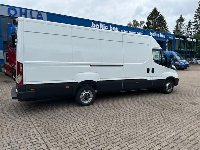 Цельнометаллический фургон Iveco Daily 35S16A8V 4100 Automatik: фото 8