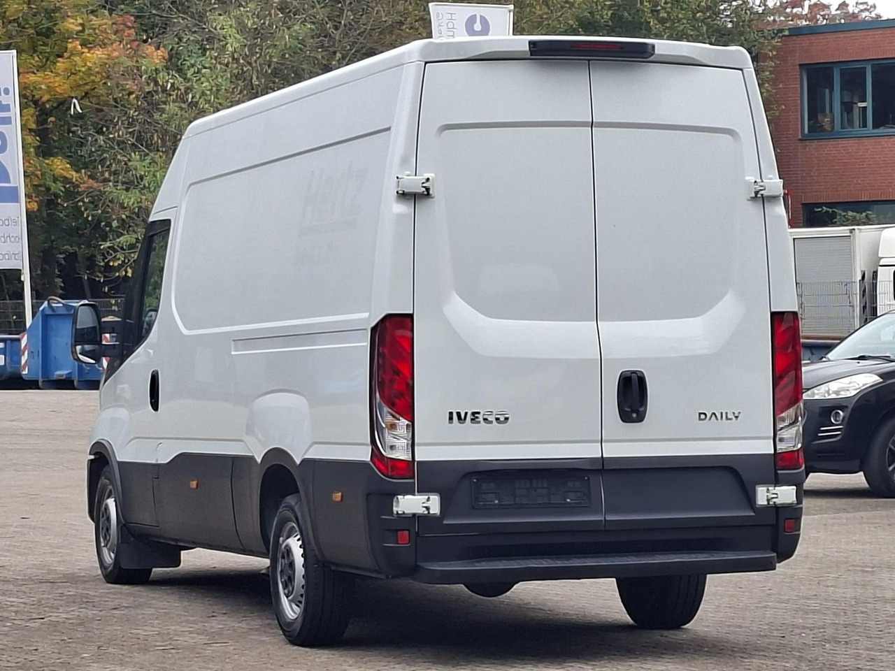 Iveco Daily 35S16V 3520L Klima, Radio - Цельнометаллический фургон: фото 3 Iveco Daily 35S16V 3520L Klima, Radio - Цельнометаллический фургон: фото 3