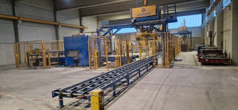 FC Maschinenbau-Schlüsselbauer-Schindler – Fully automatic stone finishing system / Vollautomatische Steindelungsanlage - Оборудование для бетонных работ: фото 1 FC Maschinenbau-Schlüsselbauer-Schindler – Fully automatic stone finishing system / Vollautomatische Steindelungsanlage - Оборудование для бетонных работ: фото 1