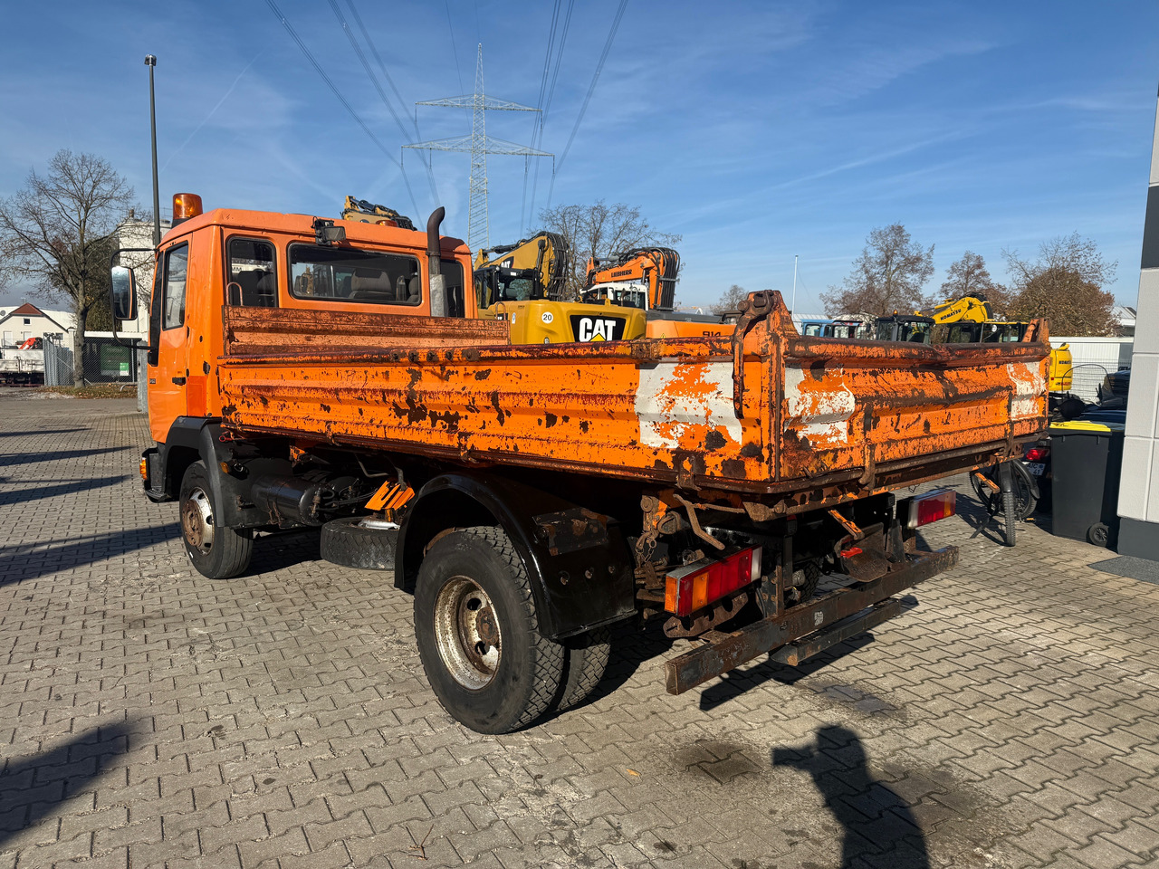 MAN 8.163 L2000 3-Seiten-Kipper AHK - Самосвал: фото 5 MAN 8.163 L2000 3-Seiten-Kipper AHK - Самосвал: фото 5