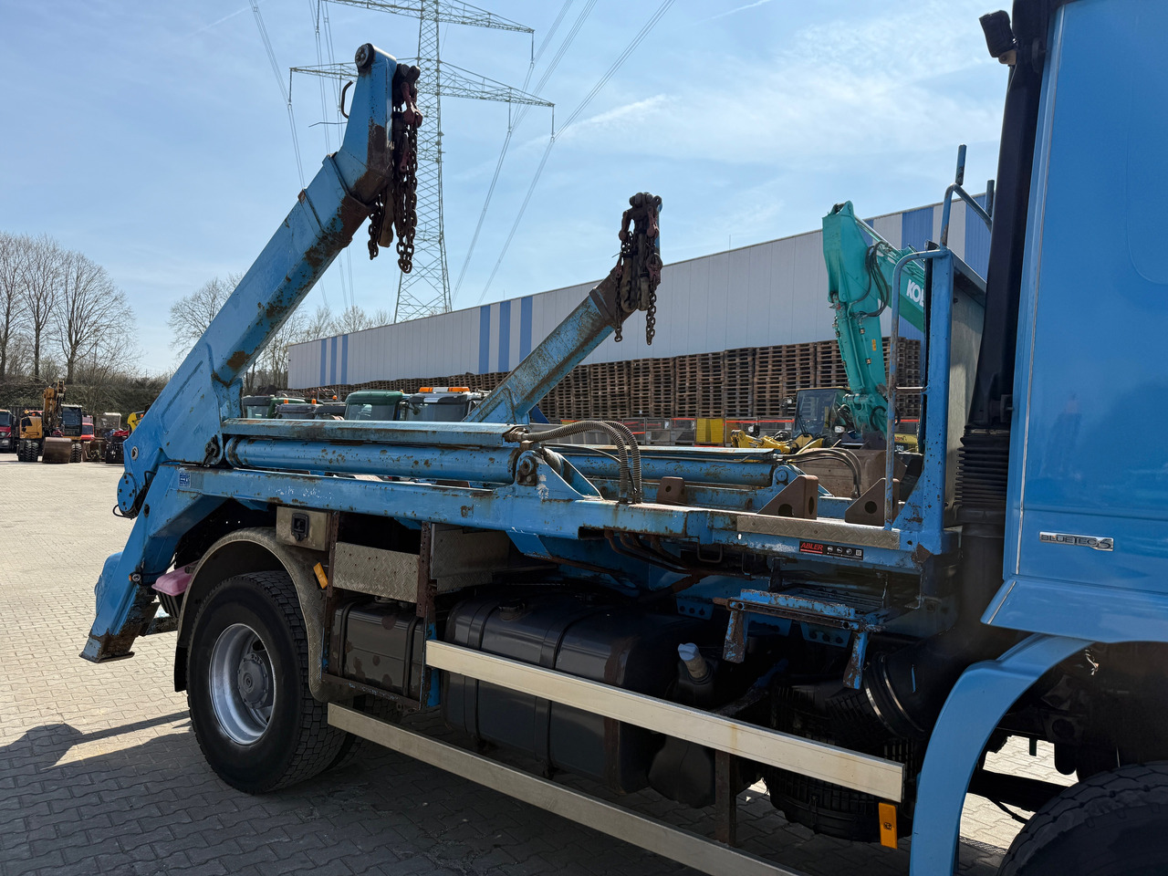 Портальный бункеровоз Mercedes-Benz 1841 Actros MP2 Absetzkipper 4x4 Allrad Klima: фото 8