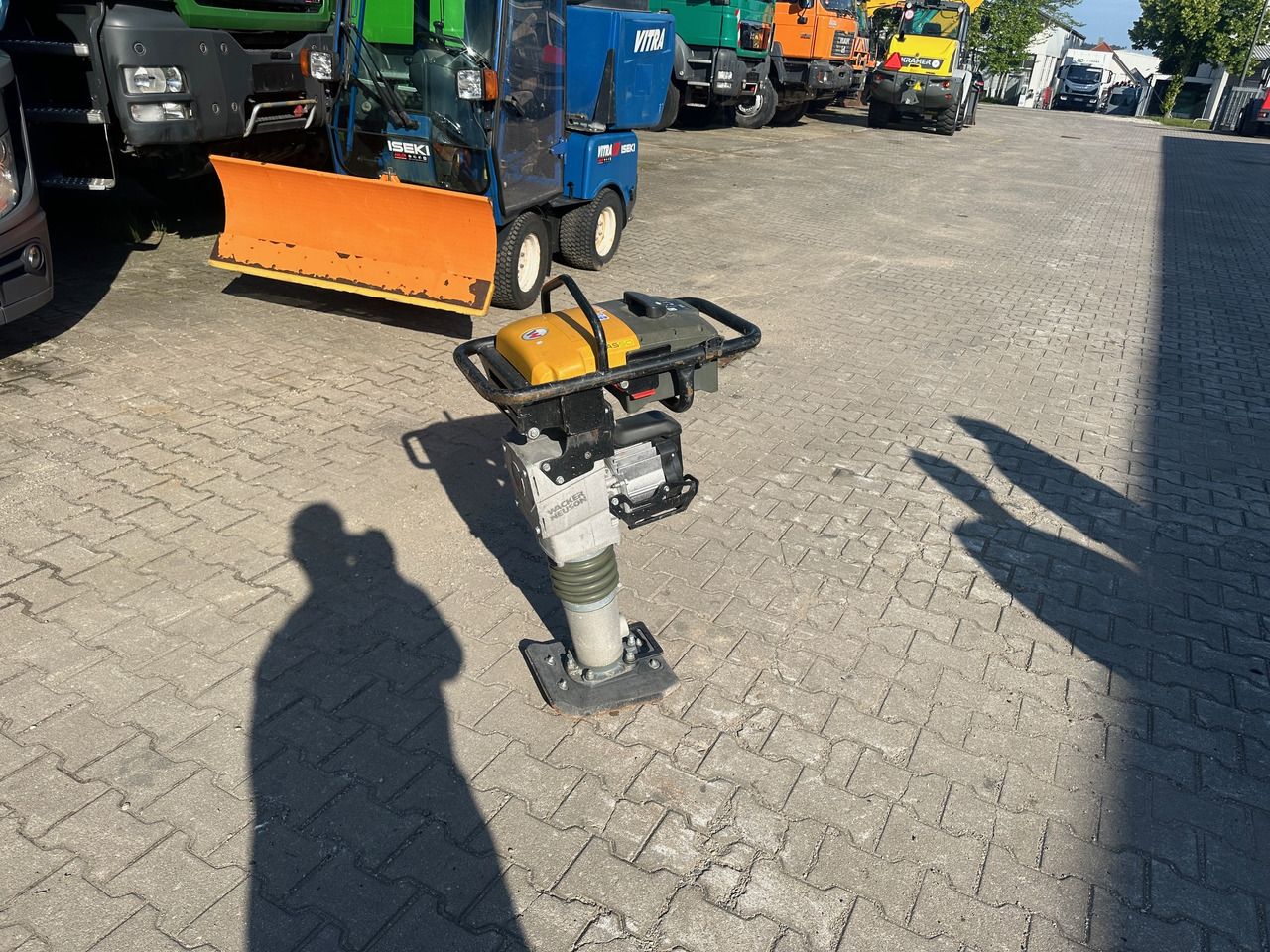 Wacker Neuson AS50E Rüttelstampfer Elektro AKKU! - Трамбовка: фото 2 Wacker Neuson AS50E Rüttelstampfer Elektro AKKU! - Трамбовка: фото 2