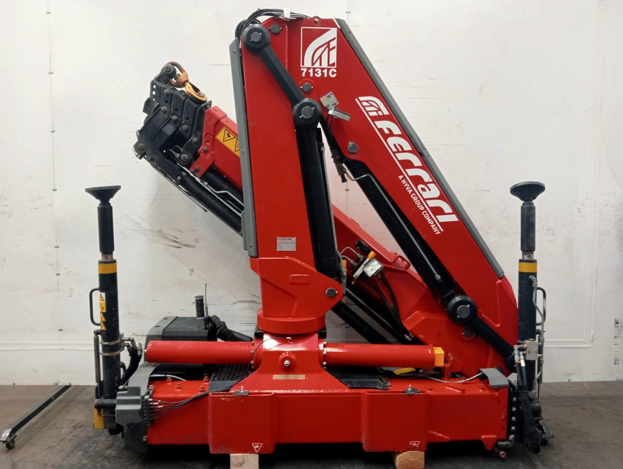 Grúa Ferrari F7131C A5 - Кран-манипулятор для Грузовиков: фото 2 Grúa Ferrari F7131C A5 - Кран-манипулятор для Грузовиков: фото 2