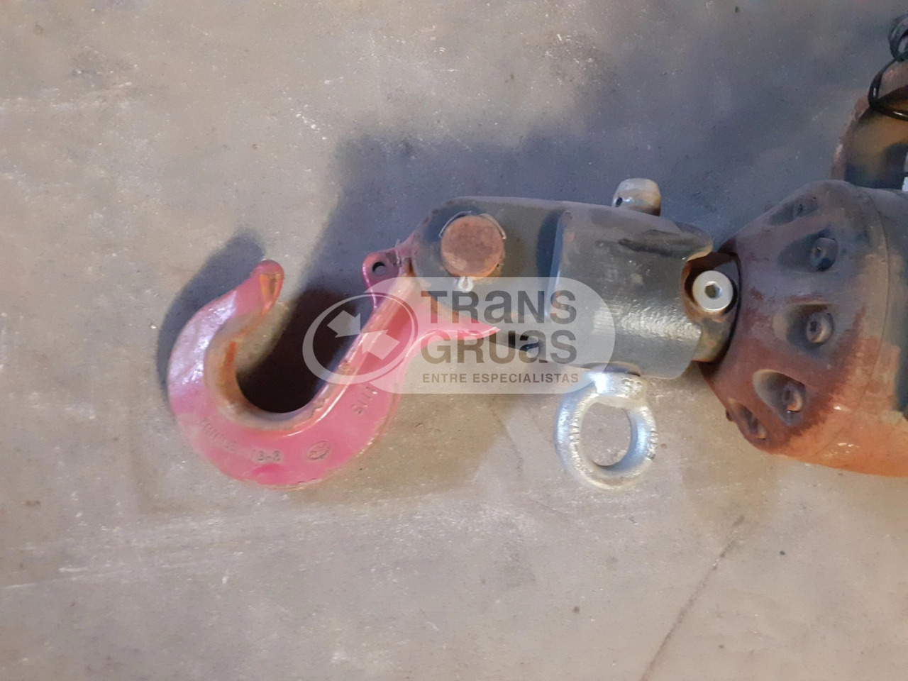 Rotator ocasión 4.500 KG - Навесное оборудование: фото 1 Rotator ocasión 4.500 KG - Навесное оборудование: фото 1