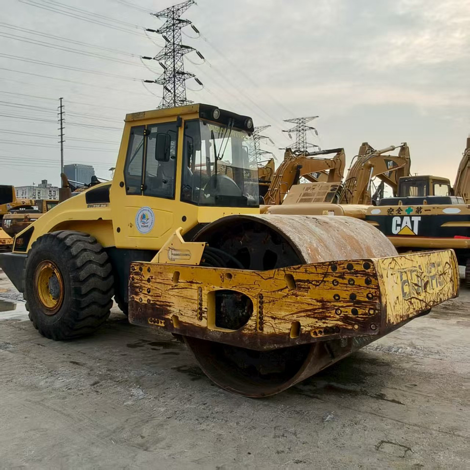 BOMAG BW226DH - Дорожный каток: фото 2 BOMAG BW226DH - Дорожный каток: фото 2