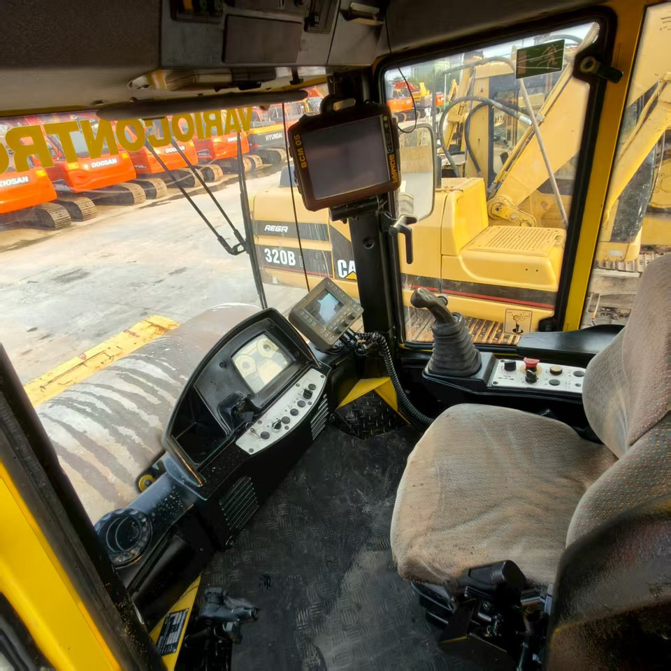 BOMAG BW226DH - Дорожный каток: фото 5 BOMAG BW226DH - Дорожный каток: фото 5