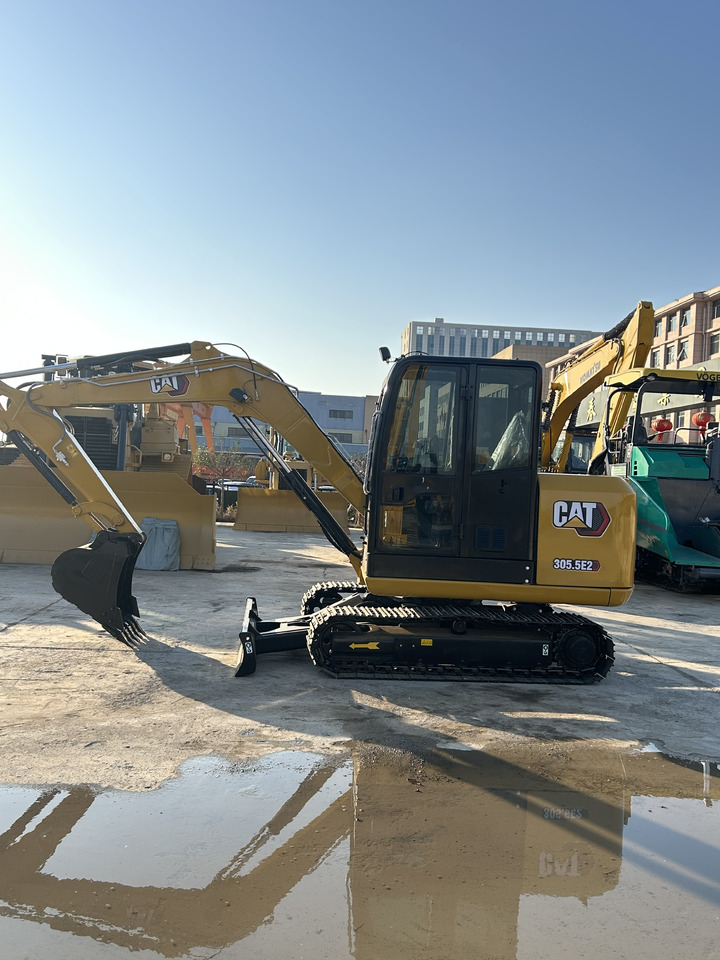 CATERPILLAR 305.5E2 - Мини-экскаватор: фото 3 CATERPILLAR 305.5E2 - Мини-экскаватор: фото 3