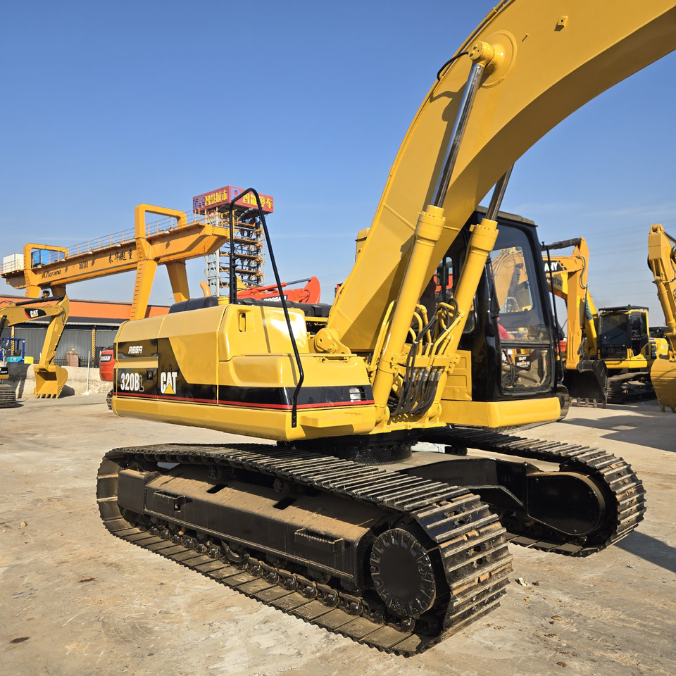 CATERPILLAR 320BL - Экскаватор: фото 4 CATERPILLAR 320BL - Экскаватор: фото 4