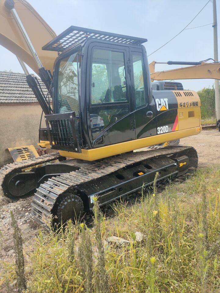 CATERPILLAR 320D2 With CAT C7.1 engine - Экскаватор: фото 3 CATERPILLAR 320D2 With CAT C7.1 engine - Экскаватор: фото 3
