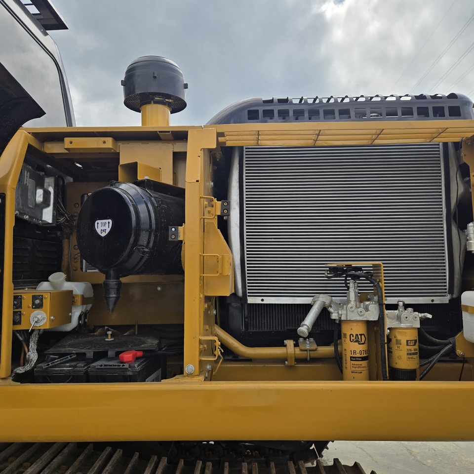 Экскаватор CATERPILLAR 330D: фото 10