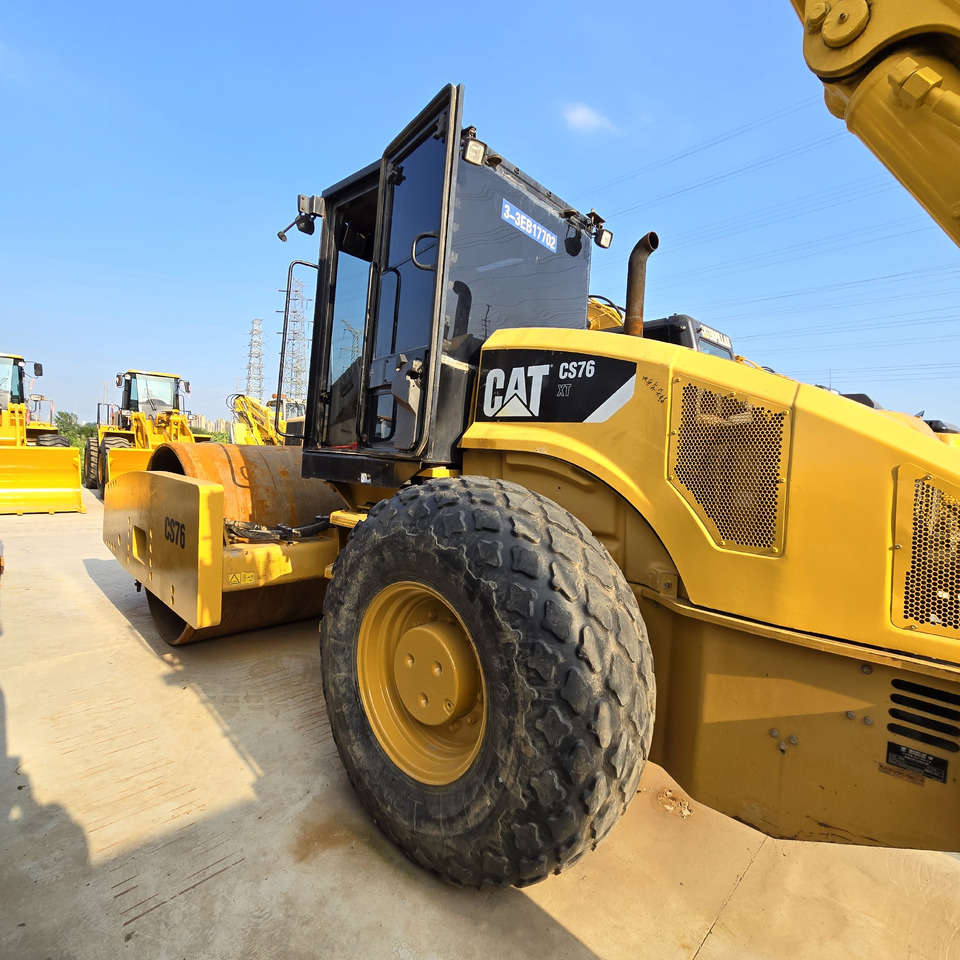 CATERPILLAR CS76 XT - Дорожный каток: фото 4 CATERPILLAR CS76 XT - Дорожный каток: фото 4