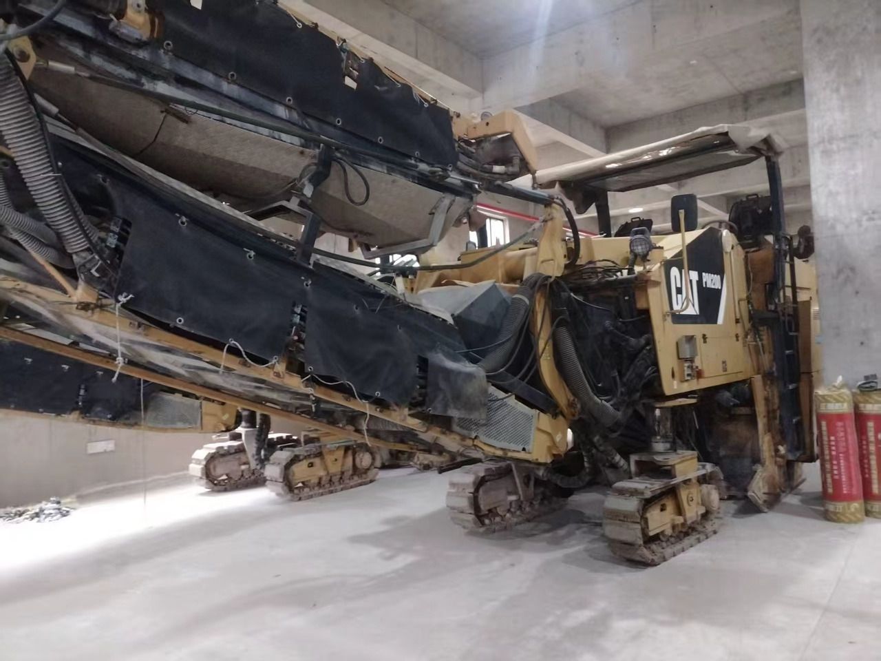 CATERPILLAR PM200 - Дорожная фреза: фото 3 CATERPILLAR PM200 - Дорожная фреза: фото 3