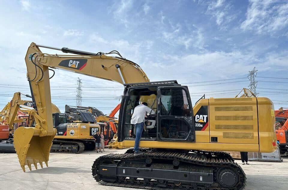 Caterpillar 330GC - Гусеничный экскаватор: фото 3 Caterpillar 330GC - Гусеничный экскаватор: фото 3