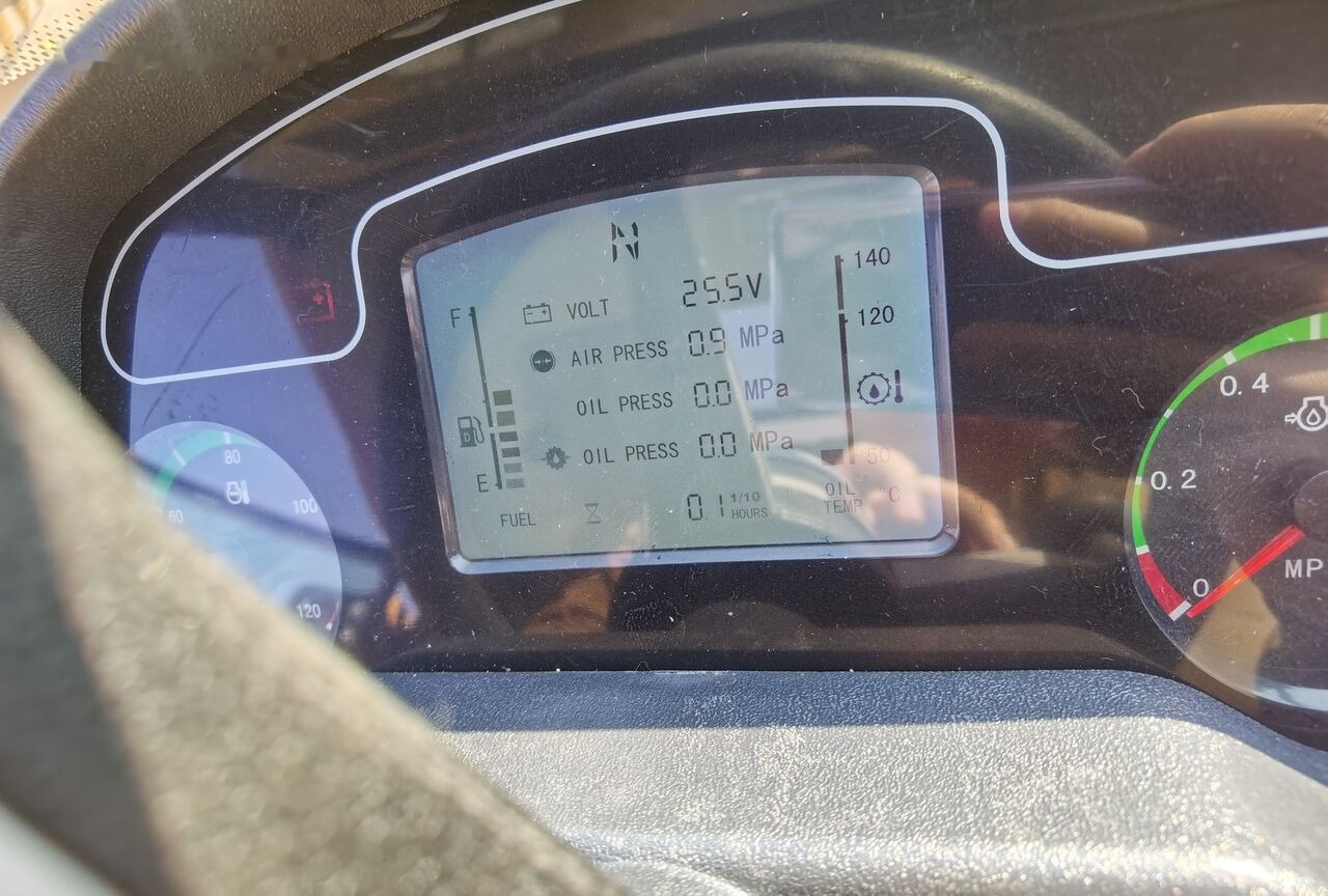 Caterpillar 420F2 - Экскаватор-погрузчик: фото 4 Caterpillar 420F2 - Экскаватор-погрузчик: фото 4