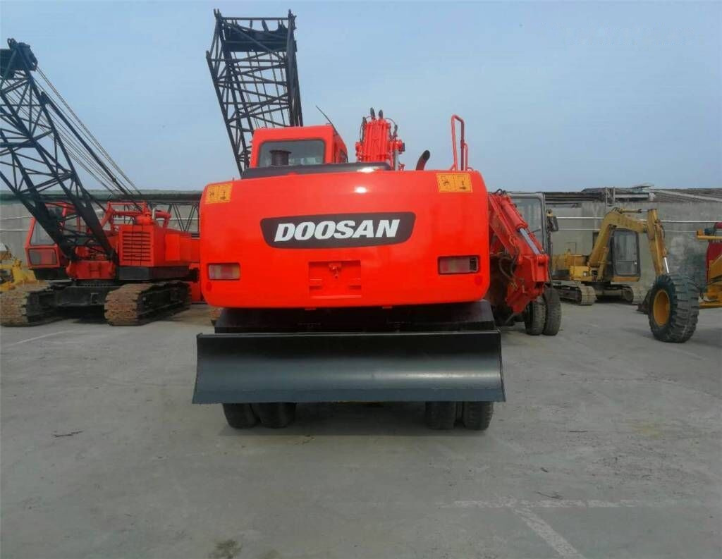 Doosan 150W-7 - Колёсный экскаватор: фото 4 Doosan 150W-7 - Колёсный экскаватор: фото 4