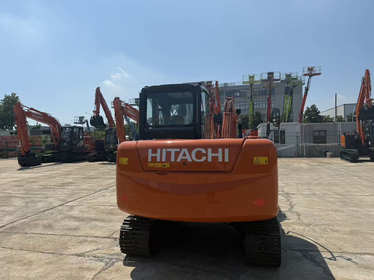 HITACHI ZX60 ZX70 new - Мини-экскаватор: фото 2 HITACHI ZX60 ZX70 new - Мини-экскаватор: фото 2