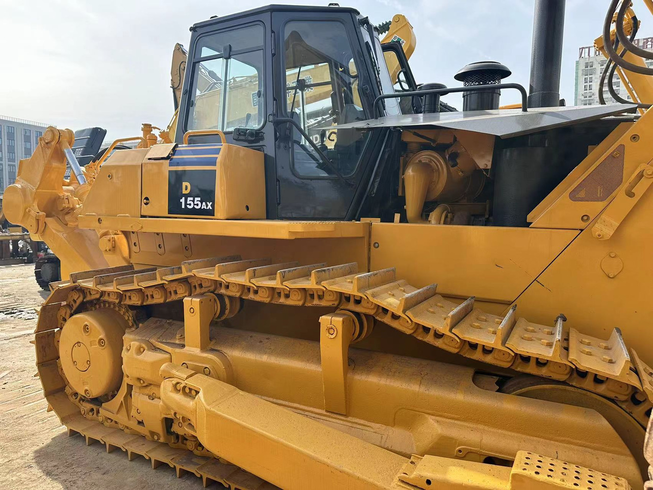 KOMATSU D155AX - Бульдозер: фото 1 KOMATSU D155AX - Бульдозер: фото 1