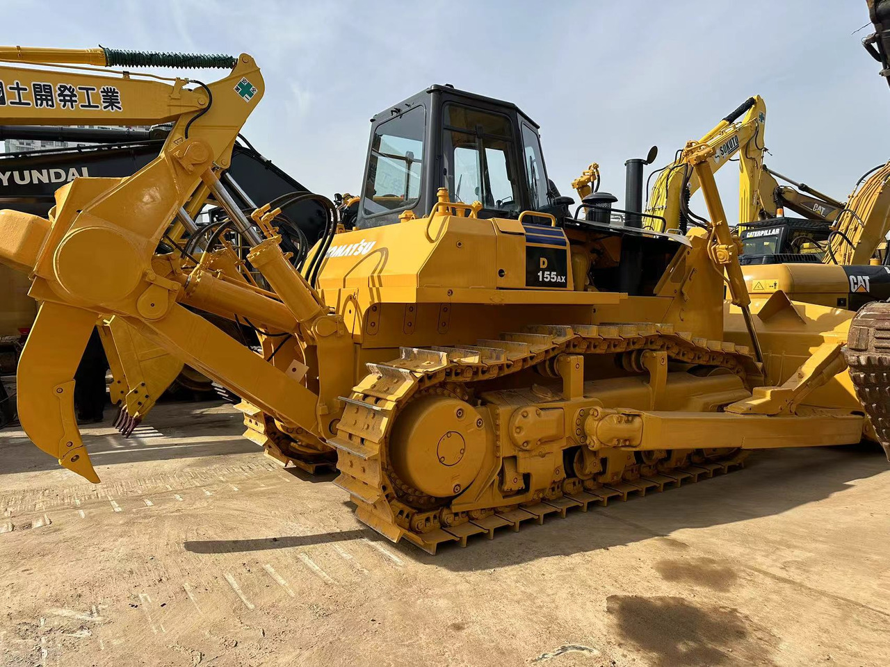 KOMATSU D155AX - Бульдозер: фото 2 KOMATSU D155AX - Бульдозер: фото 2