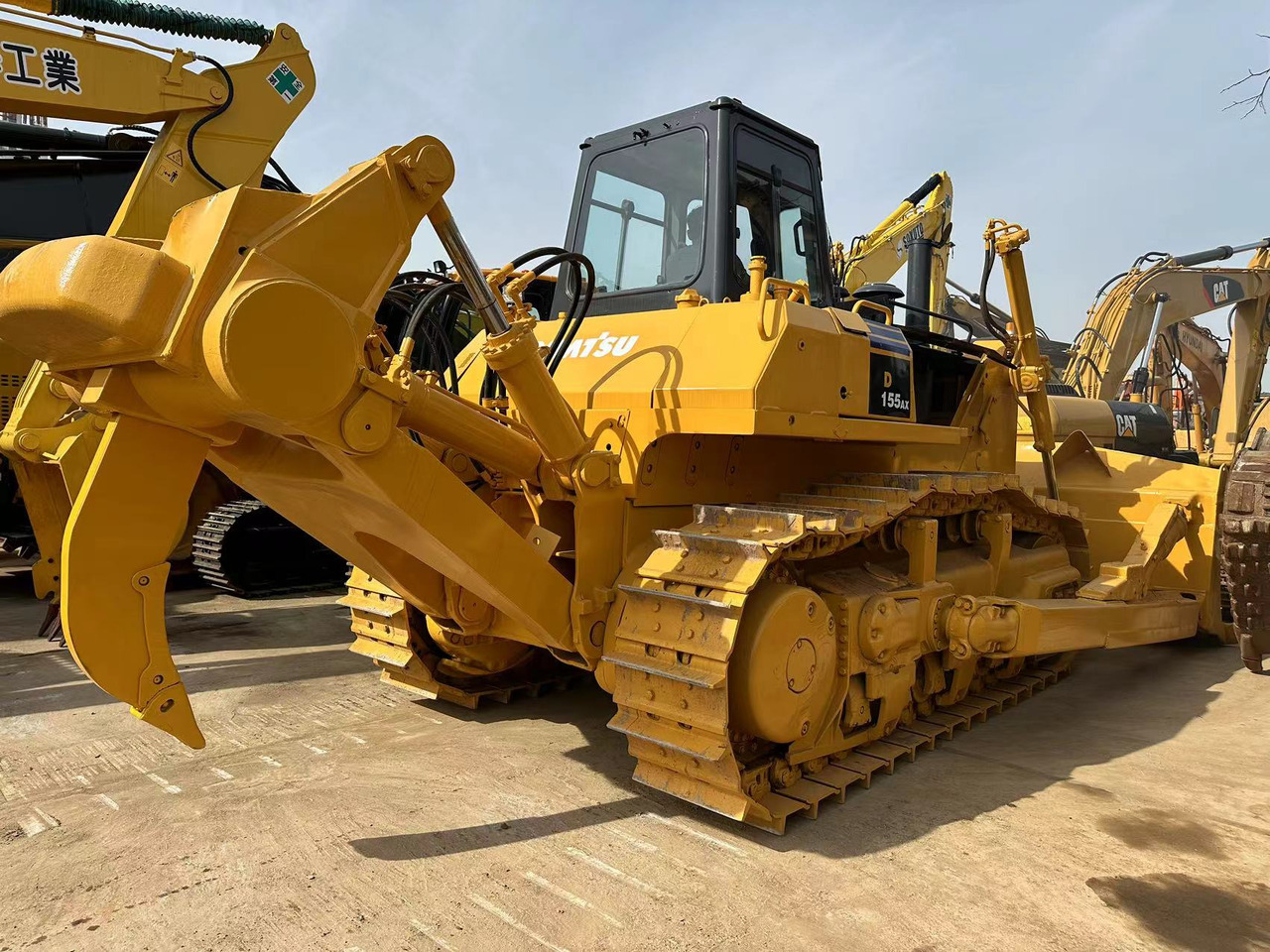 KOMATSU D155AX - Бульдозер: фото 4 KOMATSU D155AX - Бульдозер: фото 4