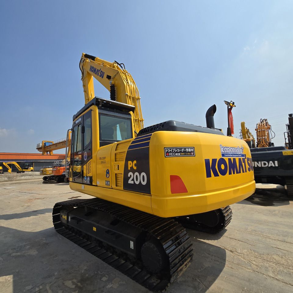 KOMATSU PC200-8 - Гусеничный экскаватор: фото 4 KOMATSU PC200-8 - Гусеничный экскаватор: фото 4