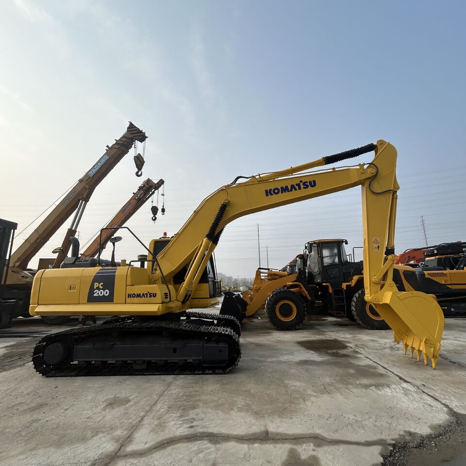 KOMATSU PC200-8 - Экскаватор: фото 4 KOMATSU PC200-8 - Экскаватор: фото 4