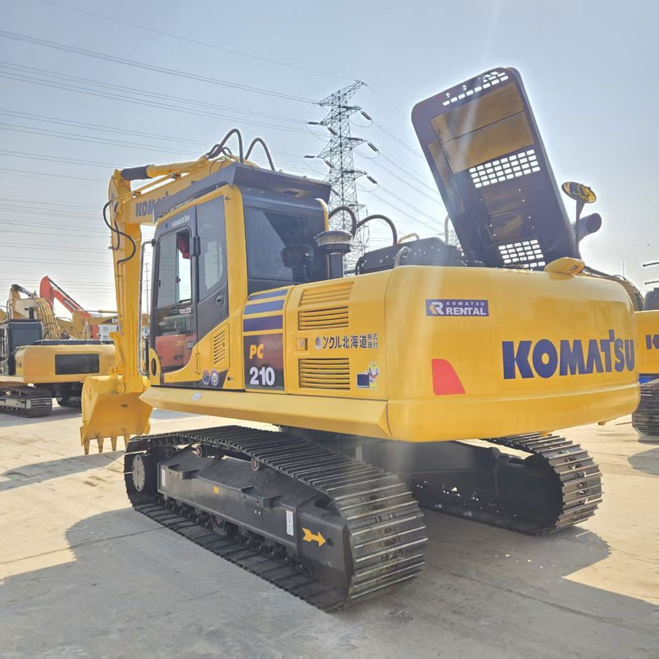 KOMATSU PC210 - Экскаватор: фото 1 KOMATSU PC210 - Экскаватор: фото 1
