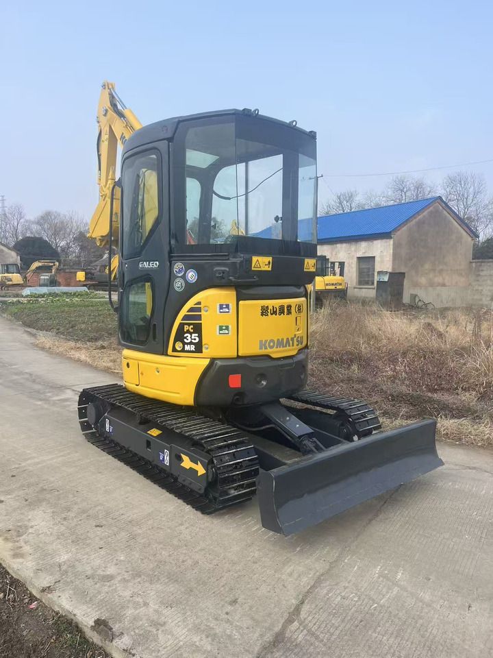 KOMATSU PC35 - Мини-экскаватор: фото 2 KOMATSU PC35 - Мини-экскаватор: фото 2