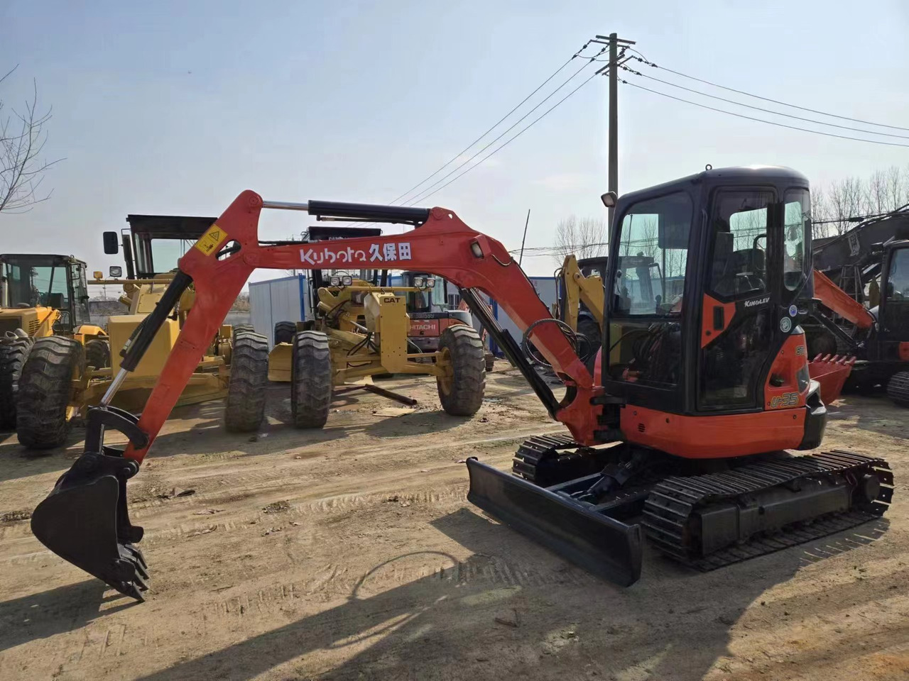 KUBOTA U35 - Мини-экскаватор: фото 4 KUBOTA U35 - Мини-экскаватор: фото 4