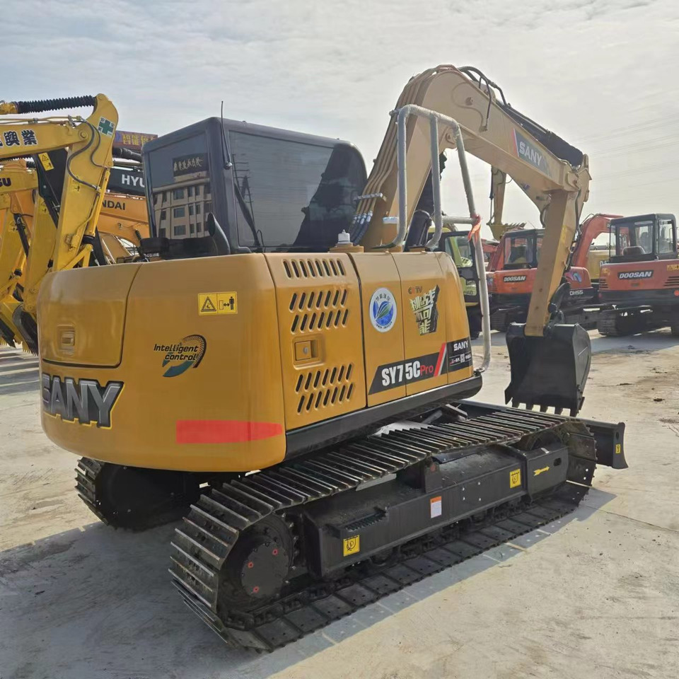 SANY SY75C - Мини-экскаватор: фото 3 SANY SY75C - Мини-экскаватор: фото 3