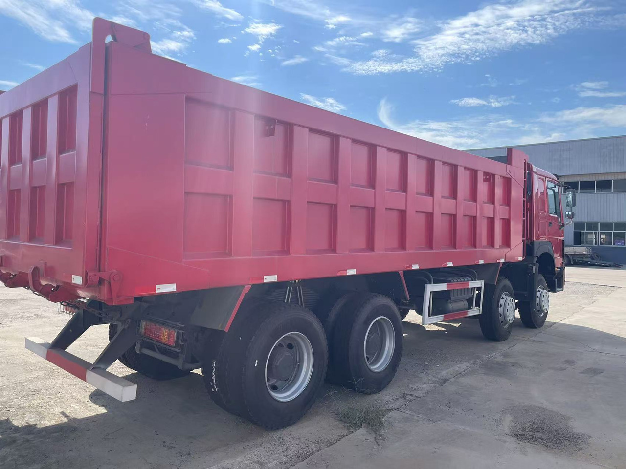 Sinotruk HOWO 371 8*4 Dump truck - Самосвал: фото 2 Sinotruk HOWO 371 8*4 Dump truck - Самосвал: фото 2