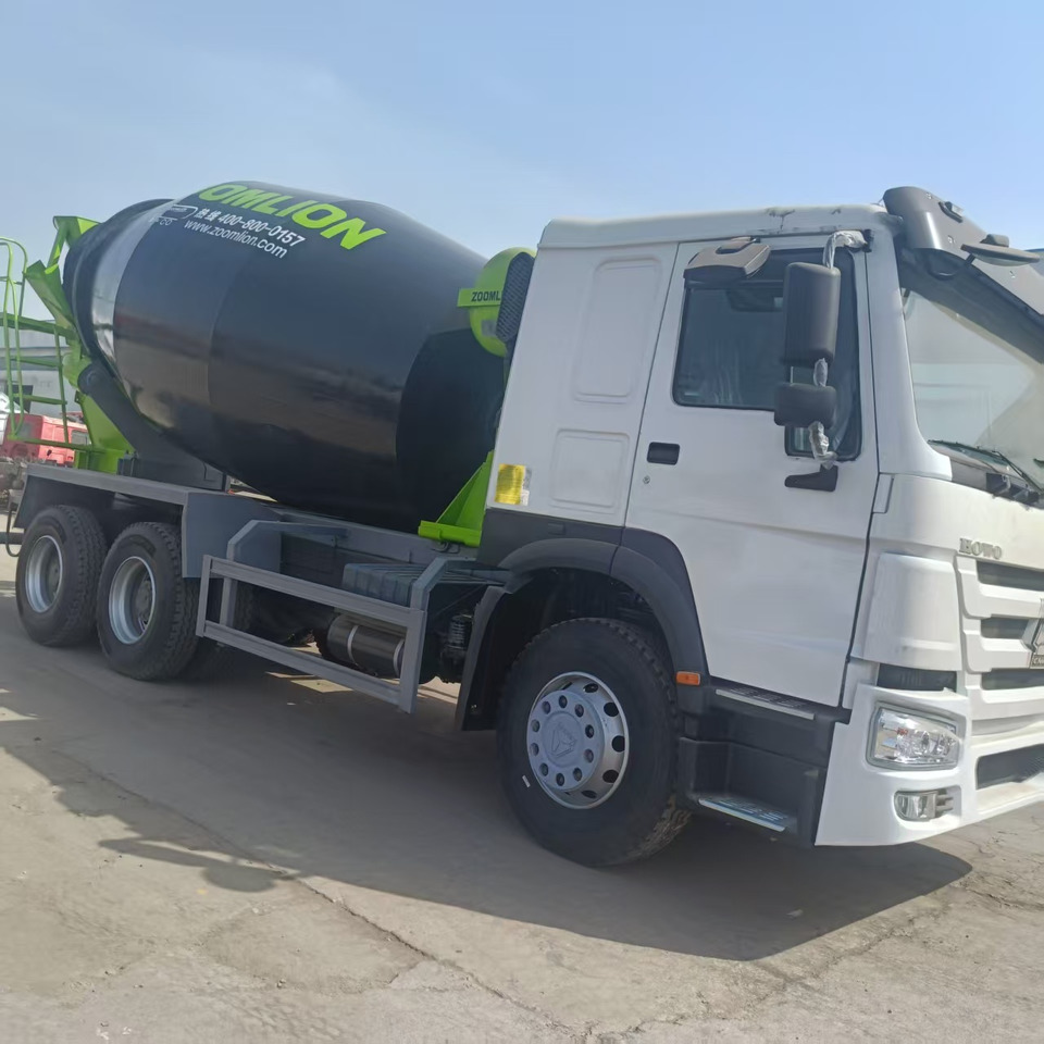 Sinotruk HOWO 6*4 Concrete mixer truck - Автобетоносмеситель: фото 3 Sinotruk HOWO 6*4 Concrete mixer truck - Автобетоносмеситель: фото 3