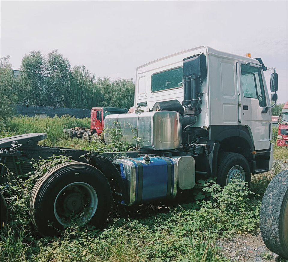 Howo 420hp 6x4 - Тягач: фото 3 Howo 420hp 6x4 - Тягач: фото 3