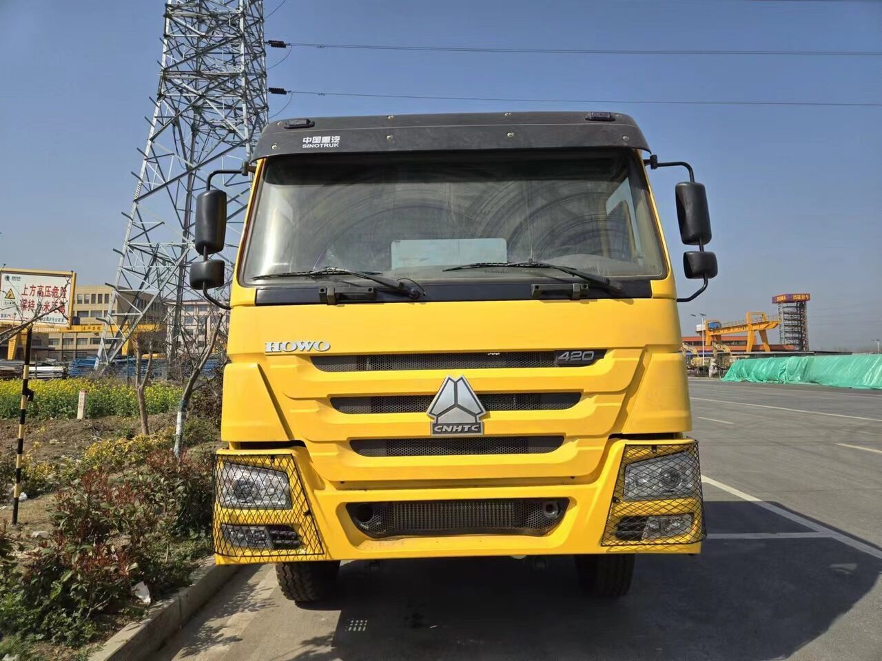 Тягач Howo 6x4: фото 7