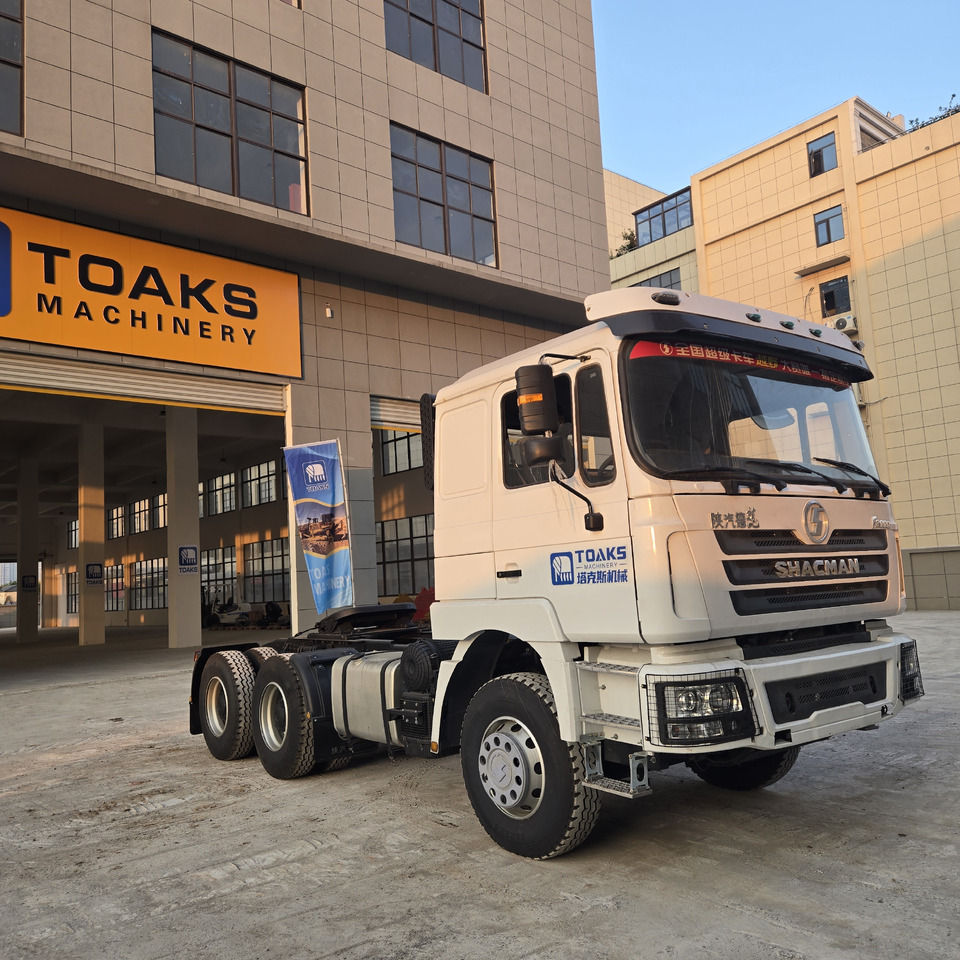 SHACMAN F3000 - Тягач: фото 1 SHACMAN F3000 - Тягач: фото 1