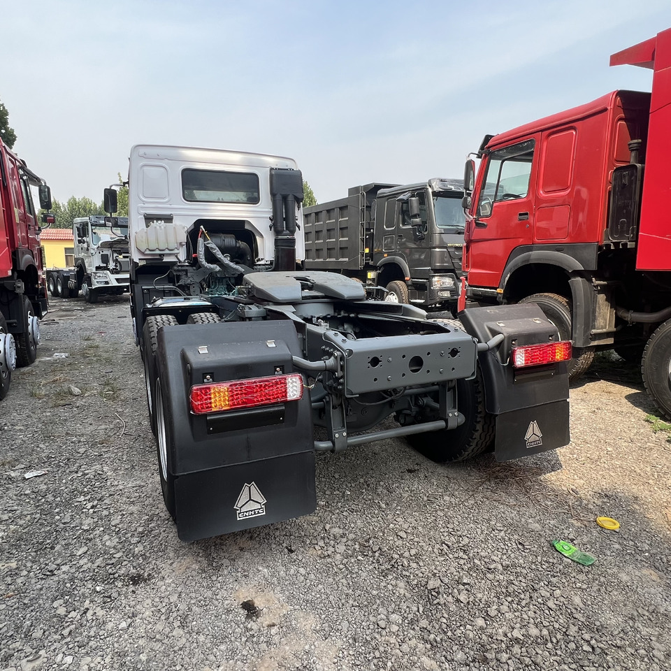 Тягач Sinotruk HOWO 371 Tractor: фото 6 Тягач Sinotruk HOWO 371 Tractor: фото 6