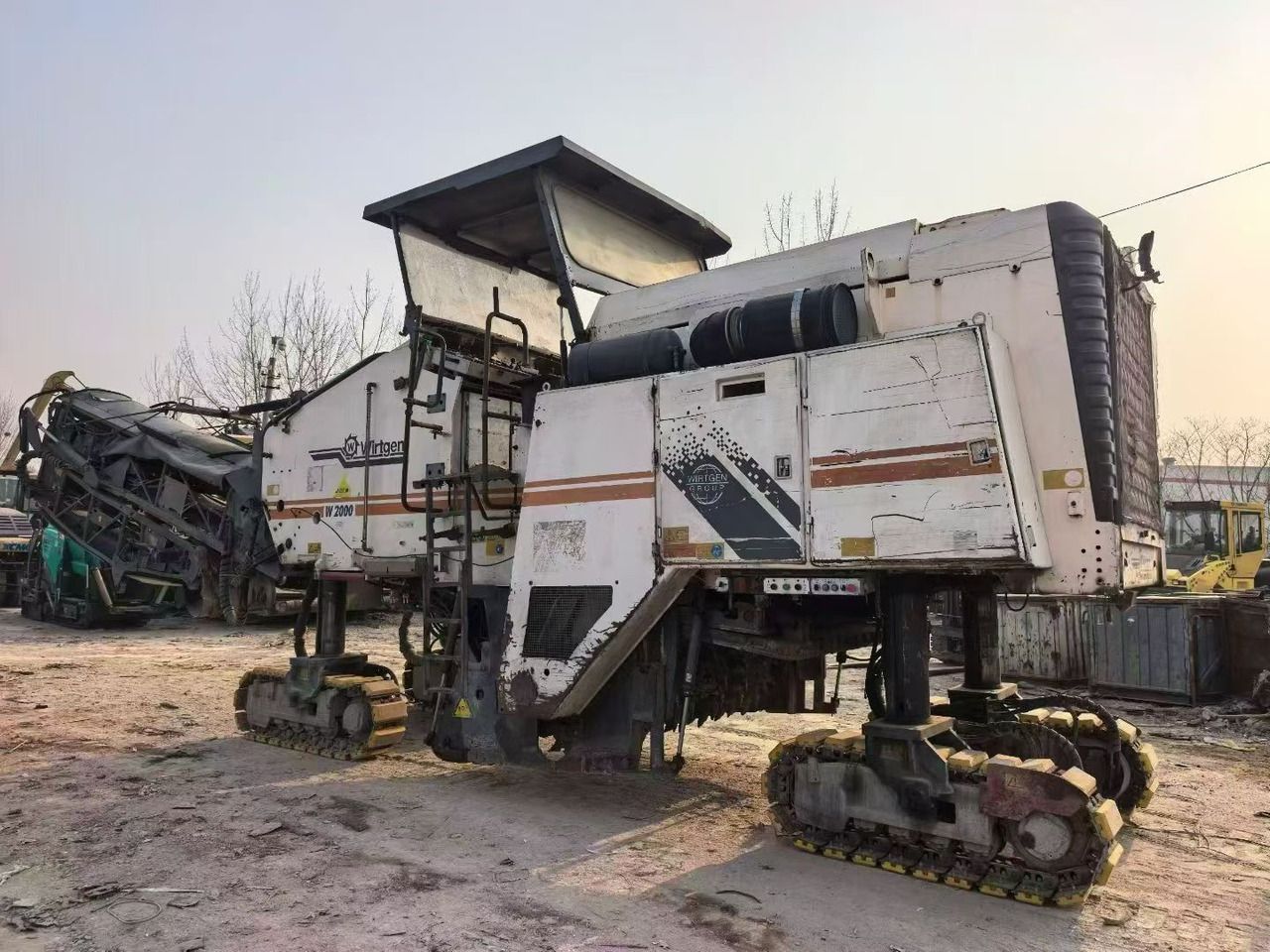 WIRTGEN W2000 - Гудронатор: фото 3 WIRTGEN W2000 - Гудронатор: фото 3
