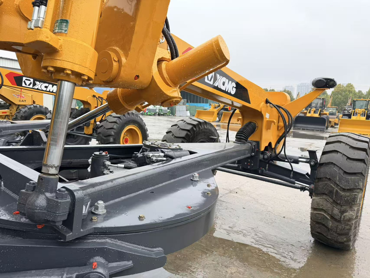 XCMG GR2153 - Грейдер: фото 5 XCMG GR2153 - Грейдер: фото 5
