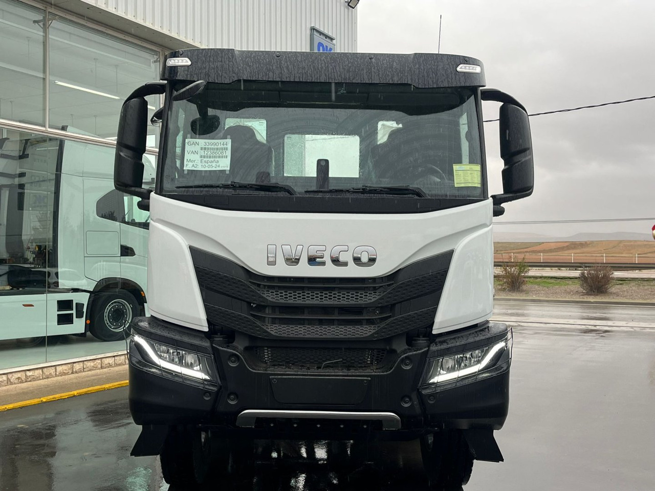 Chasis IVECO T-WAY 510cv 8X4 - Грузовик-шасси: фото 2 Chasis IVECO T-WAY 510cv 8X4 - Грузовик-шасси: фото 2