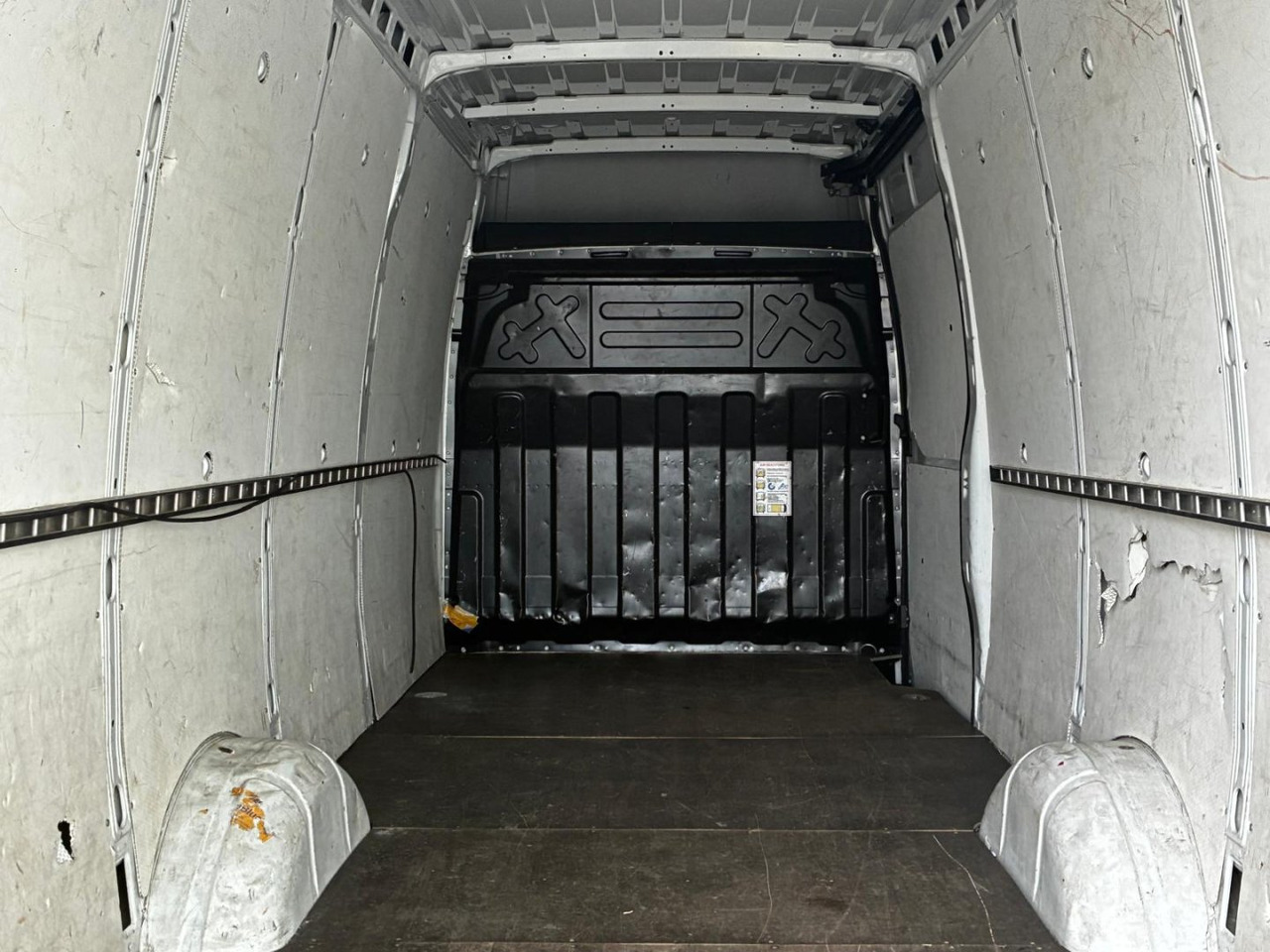 Цельнометаллический фургон Furgón IVECO 35S14 V 16m3: фото 6